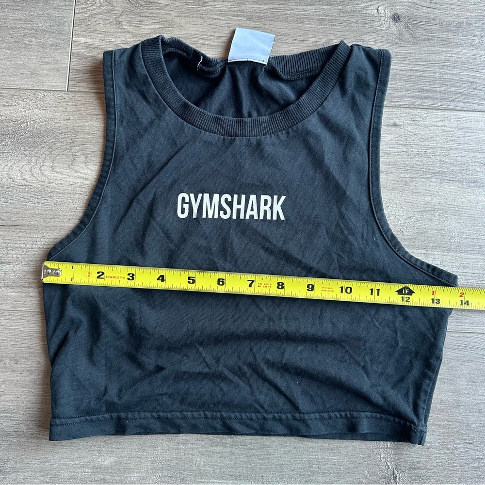 EUC Gymshark cropped tank top - size small - Picture 3 of 4